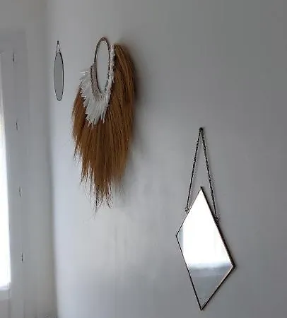 Appartement Number 5 *